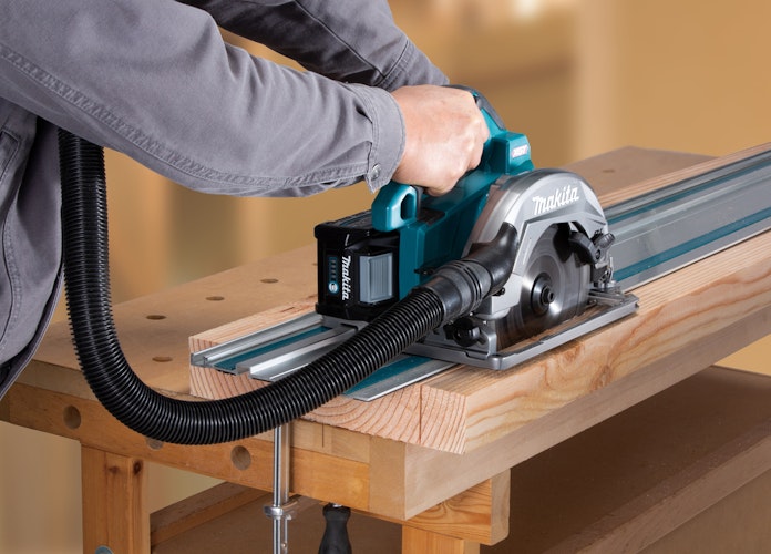 Makita Akku-Handkreissäge HS004GZ01