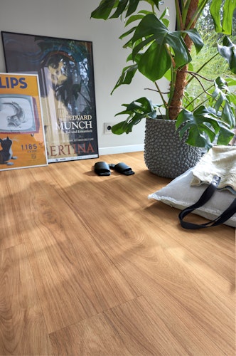 Meister Laminatboden MeisterDesign. laminate LD 200 1288 x 244 x 8 mm 07145 Teak Natural Wood-Struktur