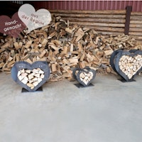 Stapelhilfe / Holzregal in Herzform - handgemacht aus Cortenstahl