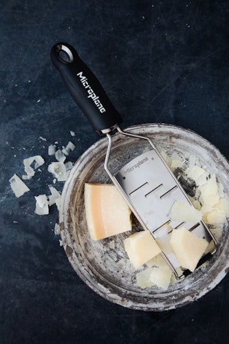 Microplane Große Raspel GOURMET Schwarz