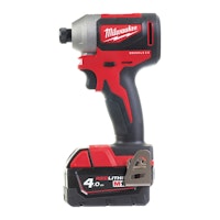 Milwaukee M18CBLID-402C AK.-SCHLAGSCHRAUBER IN2 4933464534