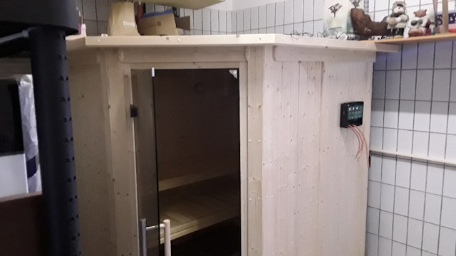 Von einem Kunden aufgenommenes Foto von Wolff Finnhaus de luxe Sauna Aliki mit Eckeinstieg 68 mm