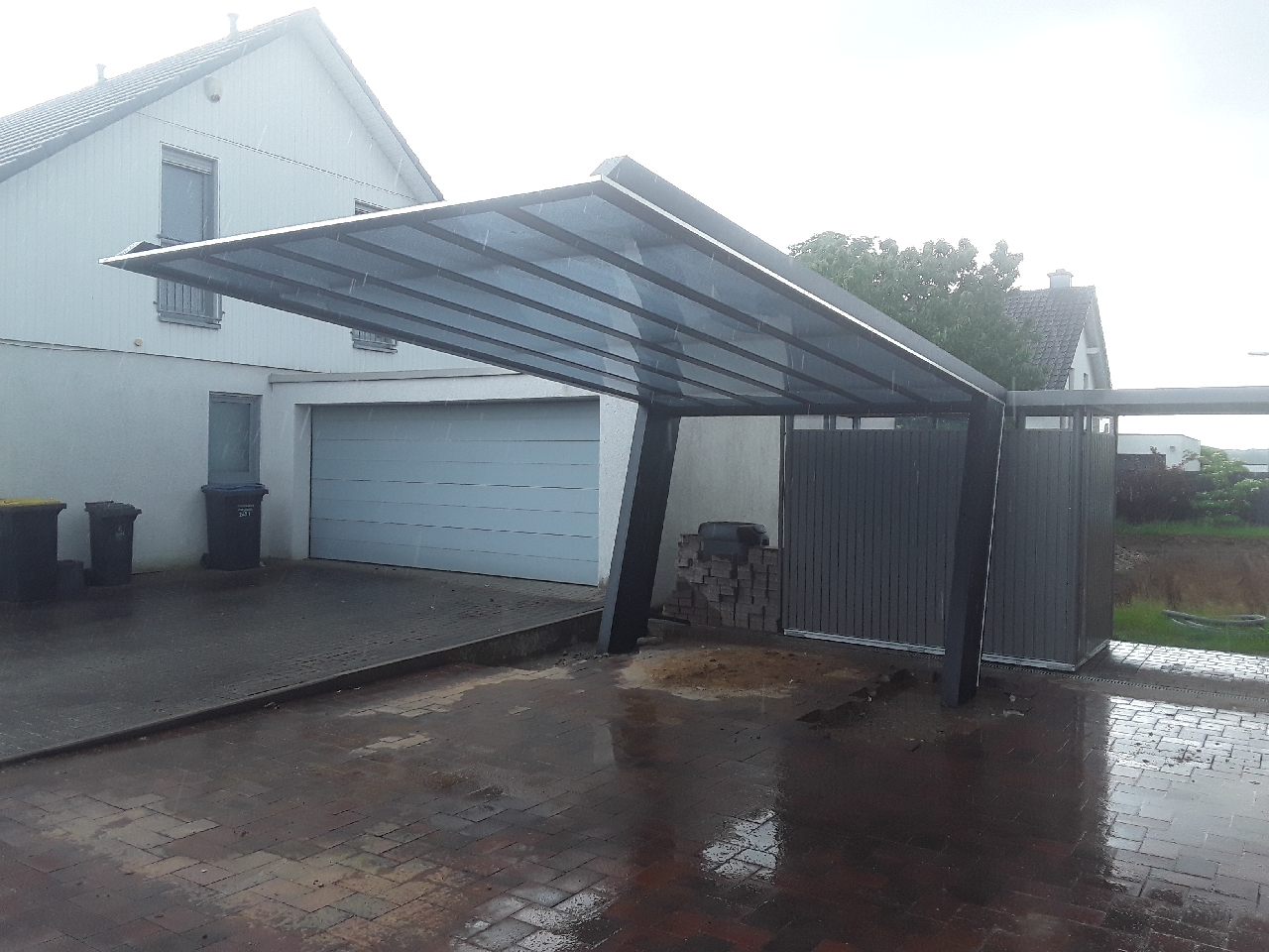 Von einem Kunden aufgenommenes Foto von Ximax Carport My-Port 7 Typ 60 587 x 319 cm Von einem Kunden aufgenommenes Foto von Ximax Carport My-Port 7 Typ 60 587 x 319 cm