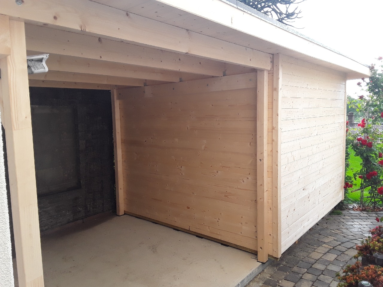 Von einem Kunden aufgenommenes Foto von Weka Gartenhaus 321 B mit 230 cm Anbau - 19 mm Von einem Kunden aufgenommenes Foto von Weka Gartenhaus 321 B mit 230 cm Anbau - 19 mm