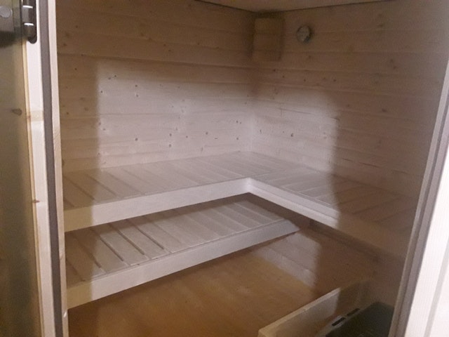Von einem Kunden aufgenommenes Foto von Karibu Woodfeeling Sauna Tilda - 38 mm Massivholz Aktionssauna inkl. 9-teiligem gratis Zubehörpaket