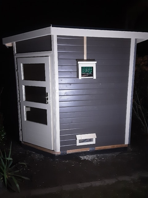Von einem Kunden aufgenommenes Foto von Karibu Gartensauna Pultdach Saunahaus Mikka mit Eckeinstieg terragrau inkl. 9-teiligem gratis Zubehörpaket