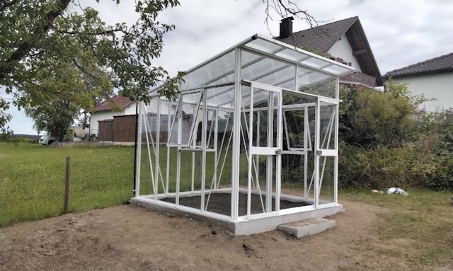 Von einem Kunden aufgenommenes Foto von Vitavia Gewächshaus Aura 7800 inkl. 4 Fenstern - 7,8 m²