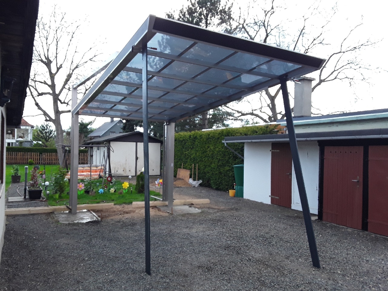 Von einem Kunden aufgenommenes Foto von Ximax Carport MY-PORT-Next Typ 60 514 x 263 cm Von einem Kunden aufgenommenes Foto von Ximax Carport MY-PORT-Next Typ 60 514 x 263 cm