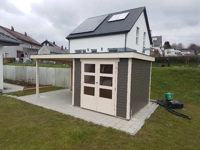 Von einem Kunden aufgenommenes Foto von Karibu Woodfeeling Gartenhaus Askola 2/3/3,5/4/5 m. 275 cm Schleppdach/Seiten- und Rückwand