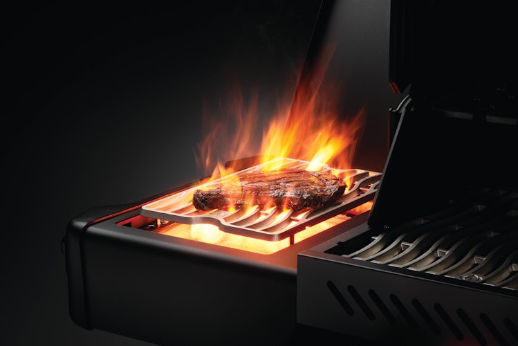 NAPOLEON Gasgrill PHANTOM PRESTIGE 500, mit gegossenen Edelstahl Grillrosten, Satinschwarz