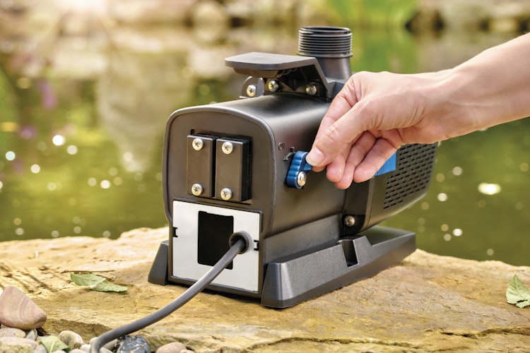 Oase Teichpumpe Aquarius Eco Premium 9500