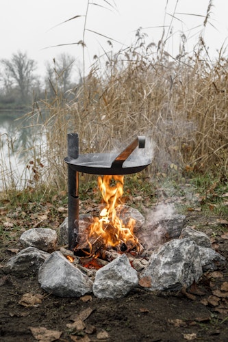 Petromax Lagerfeuer-Halterung für Schmiedeeiserne Pfannen Bild