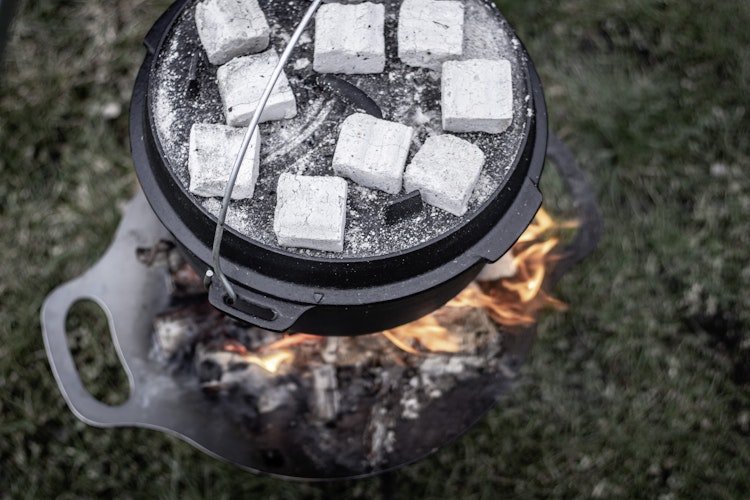 Petromax Cabix Plus Briketts für Feuertopf und Grill  Bild