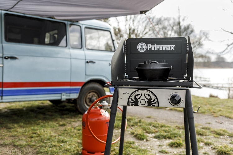 Petromax Gastisch mit Einzelbrenner Bild