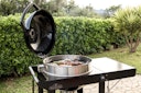 NAPOLEON Holzkohlegrill PRO-CART Ø57 cm  - Modell 2024