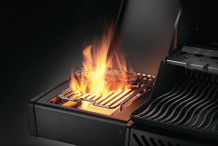 NAPOLEON Gasgrill PHANTOM ROGUE SE 425, mit Edelstahl Rosten, Satinschwarz