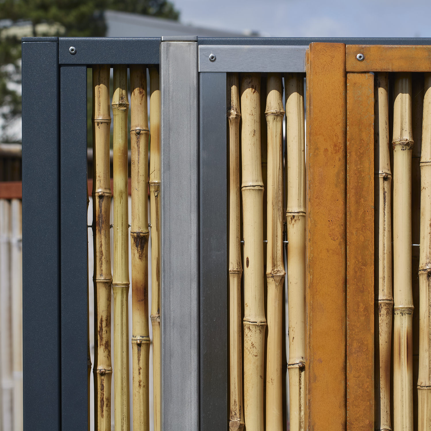 BambusBASIS Modul5 Slimline Zaunfeld mit Abschlussprofilen