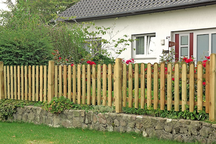 T&J HEIKO-Gartenzaun grün 180 x 60 cm Latten 20/90 mm, glatt; Riegel 28/70 mm