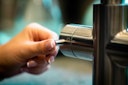 5 Wege Wasserhahn Küchenarmatur, Edelstahl Massiv mit 360° schwenkbarem Auslauf, abnehmbare 2 strahl Handbrause, Gebürstet / Türkis