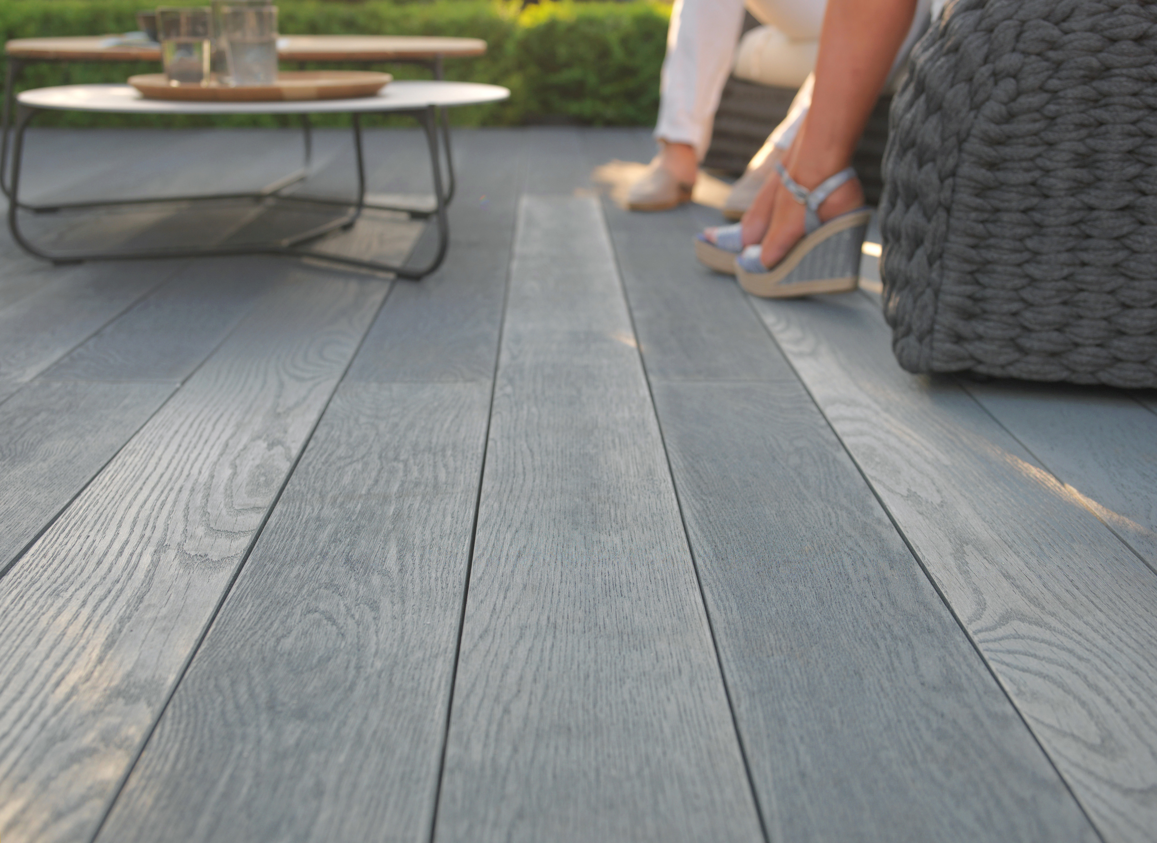 Vorschaubild Galerie Weltholz Millboard® Abschlussprofil eckig ENHANCED GRAIN Brushed Basalt 3200 mm