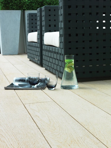 Millboard® Terrassendiele ENHANCED GRAIN Limed Oak 176 x 3600 x 32 mm
