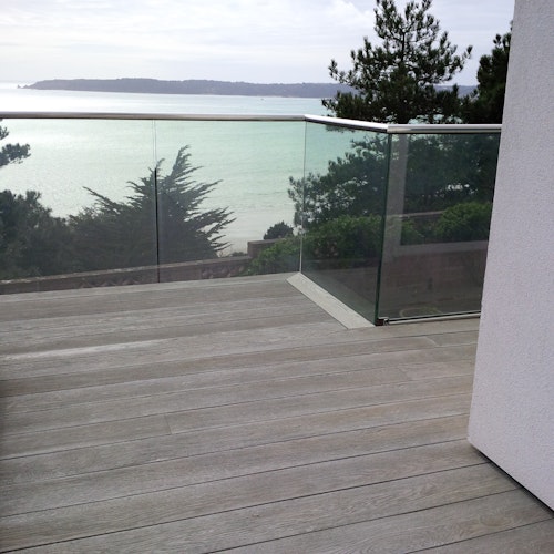 Millboard® Terrassendiele ENHANCED GRAIN Smoked Oak 176 x 3600 x 32 mm