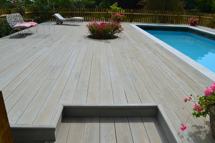Millboard® Terrassendiele ENHANCED GRAIN Smoked Oak 176 x 3600 x 32 mm