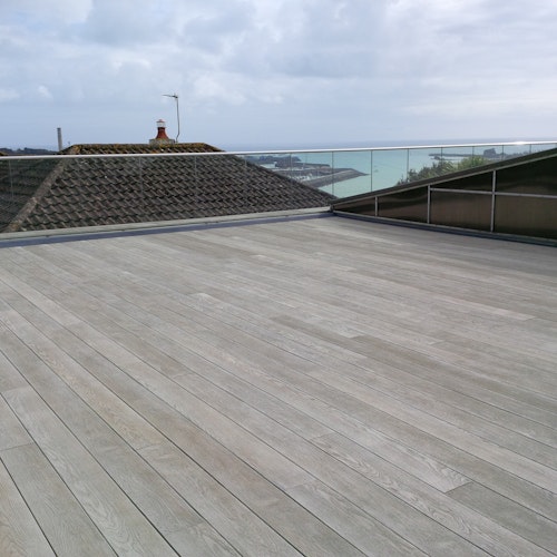 Millboard® Terrassendiele ENHANCED GRAIN Smoked Oak 176 x 3600 x 32 mm