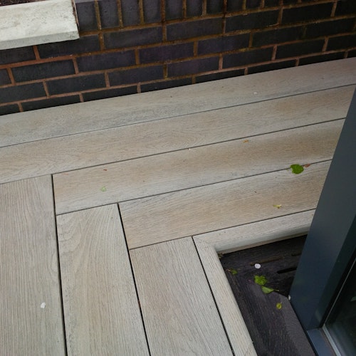 Millboard® Terrassendiele ENHANCED GRAIN Smoked Oak 176 x 3600 x 32 mm