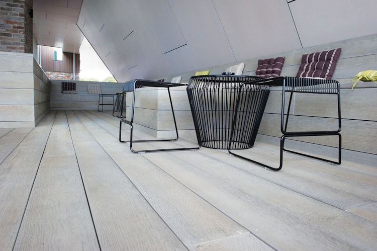Millboard® Terrassendiele ENHANCED GRAIN Smoked Oak 176 x 3600 x 32 mm