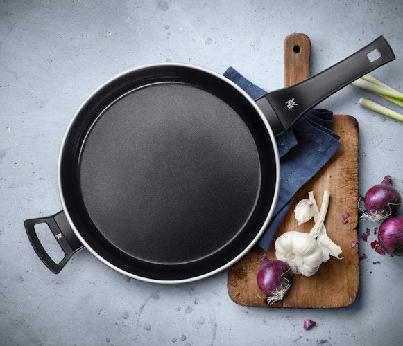 WMF Schmorpfanne Ø 28 cm CeraDur Plus