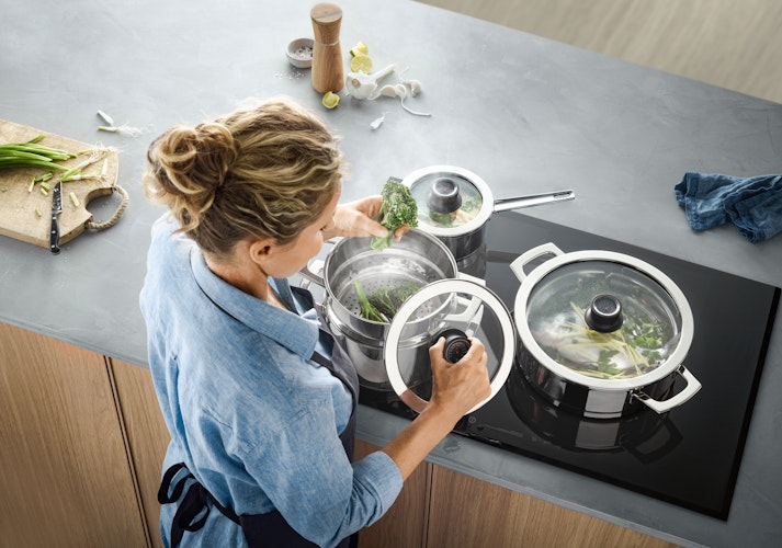 WMF Bratentopf Vario Cuisine Ø 16 cm mit Deckel und Thermometer