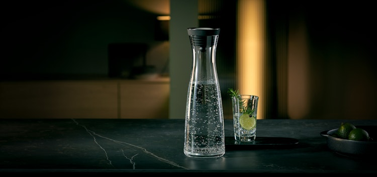 WMF Wasserkaraffe 1,5 l schwarz Basic